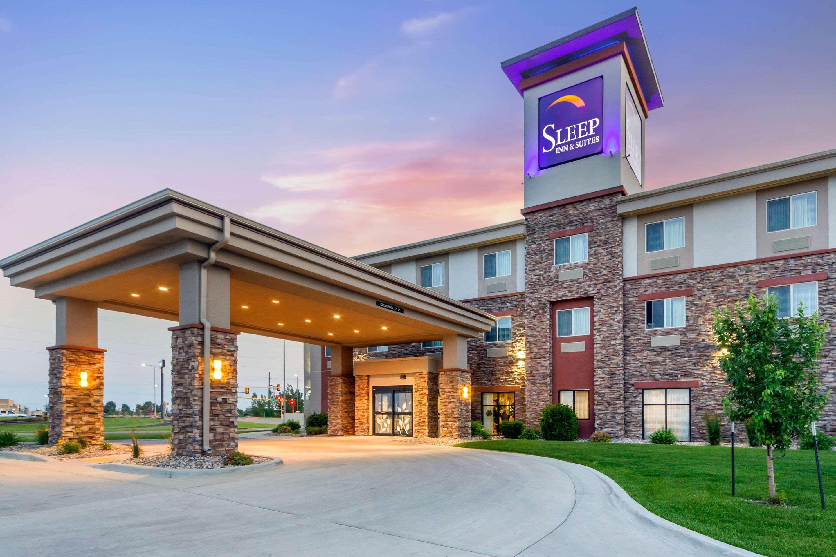 Sleep Inn & Suites Devils Lake Exterior photo